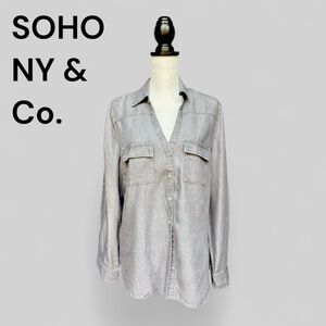 Soho New York & Company Gray Button down Shirt L